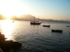 {fora do assunto} Armário, câmera e bar urca