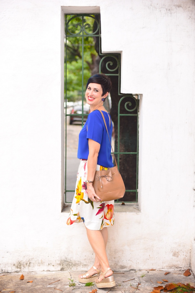 ana-soares-blusa-azul-midi-hoje-vou-assim-off-5